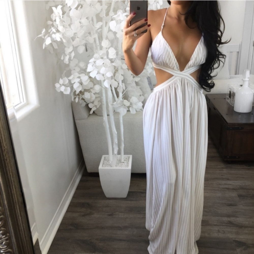 Cutout maxi dress